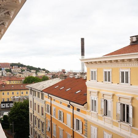 Enjoy Trieste In The City Center Ngoại thất bức ảnh